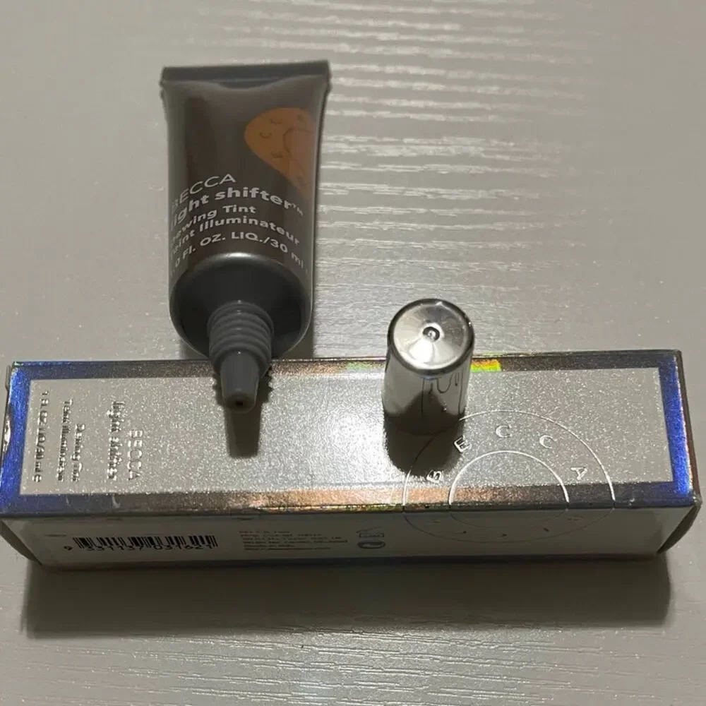 BECCA light shifter